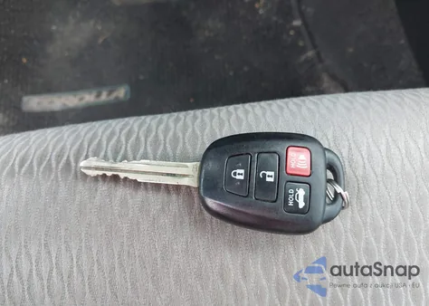 2014 Toyota Corolla Le z USA, uszkodzony, nr VIN 2T1BURHE5EC120584